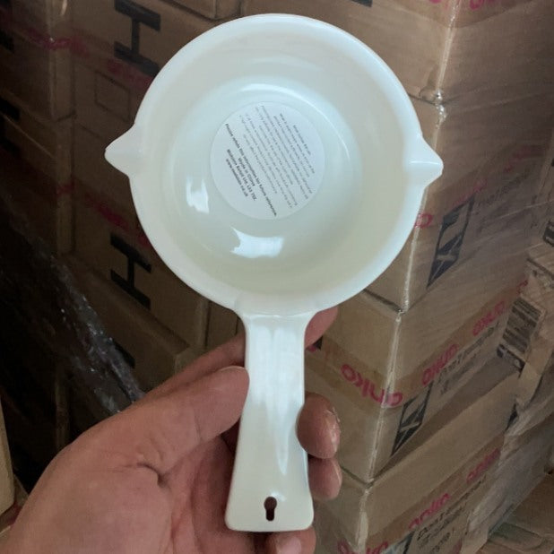 A6337,30oz Water Ladle  Plastic Nylon .C12.  &